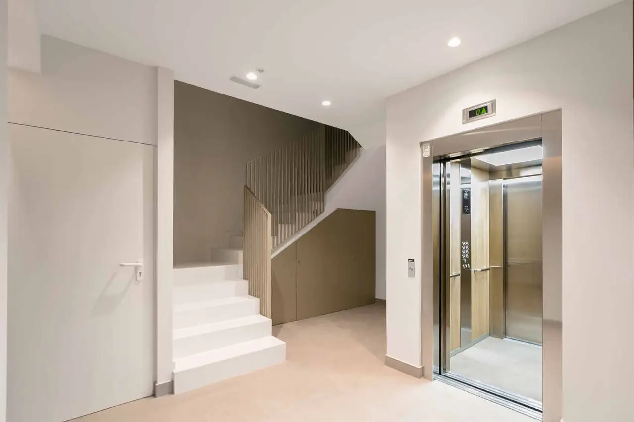 Kohinoor Kaleido - lift lobby (artistic impression)